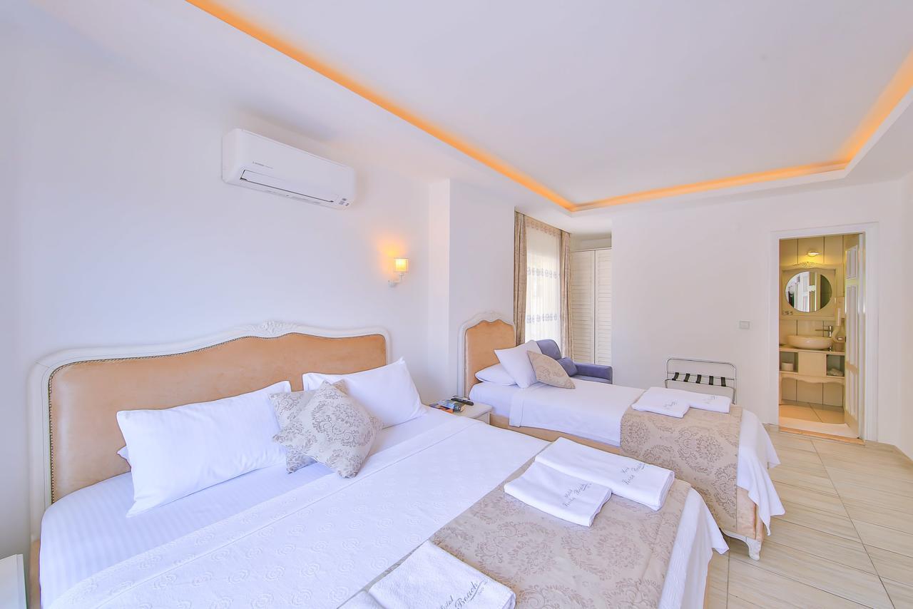 Linda Class Hotel